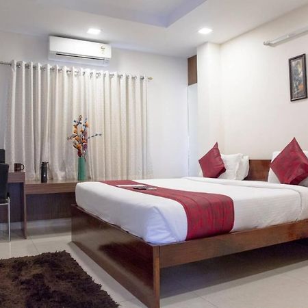 Aptly Premium Serviced Apartments - A Brand Unit Of Skyla - Lotus Pond Hyderabad Exterior foto
